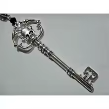 Dark Skull Lover Key